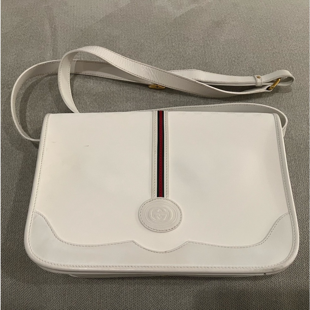 Authentic vintage Gucci white crossbody bag